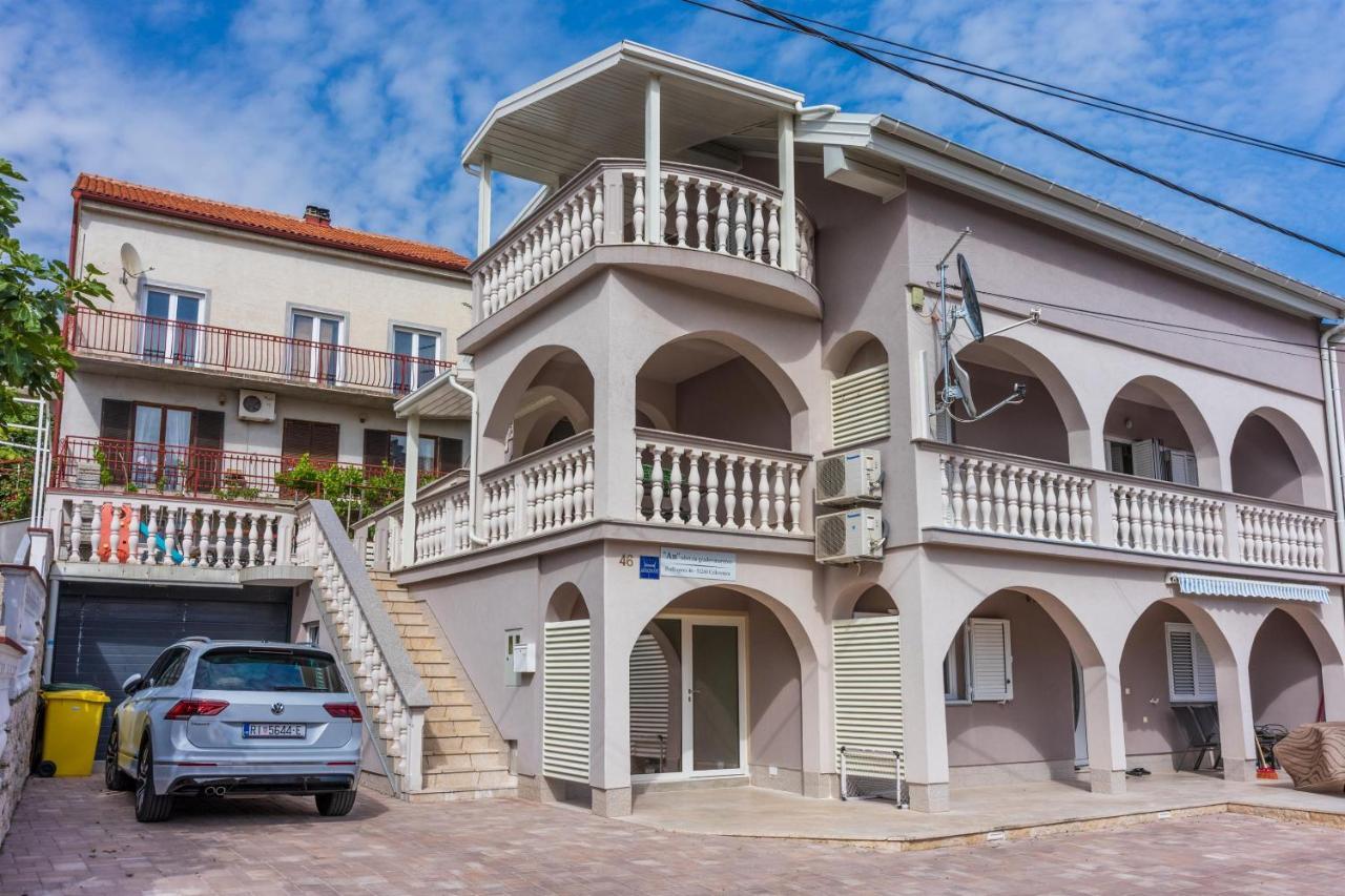 Apartments Mirela Crikvenica Exterior foto